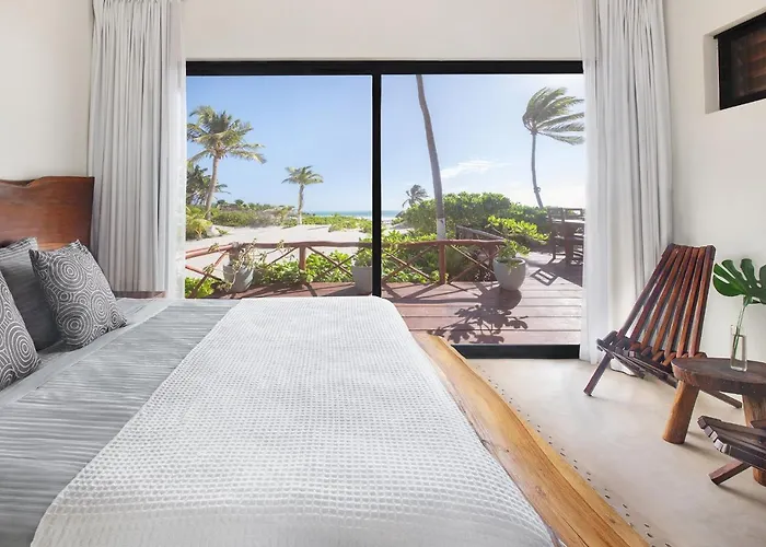 Beachfront Playaaekun Villa Tulum Pueblo